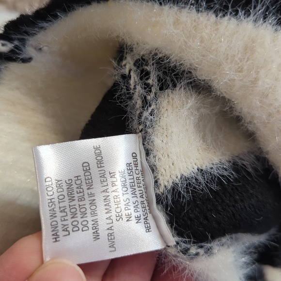 Belldini Zebra Print Eyelash Sweater V Neck Cozy Winter White Black 3XL - Picture 9 of 12